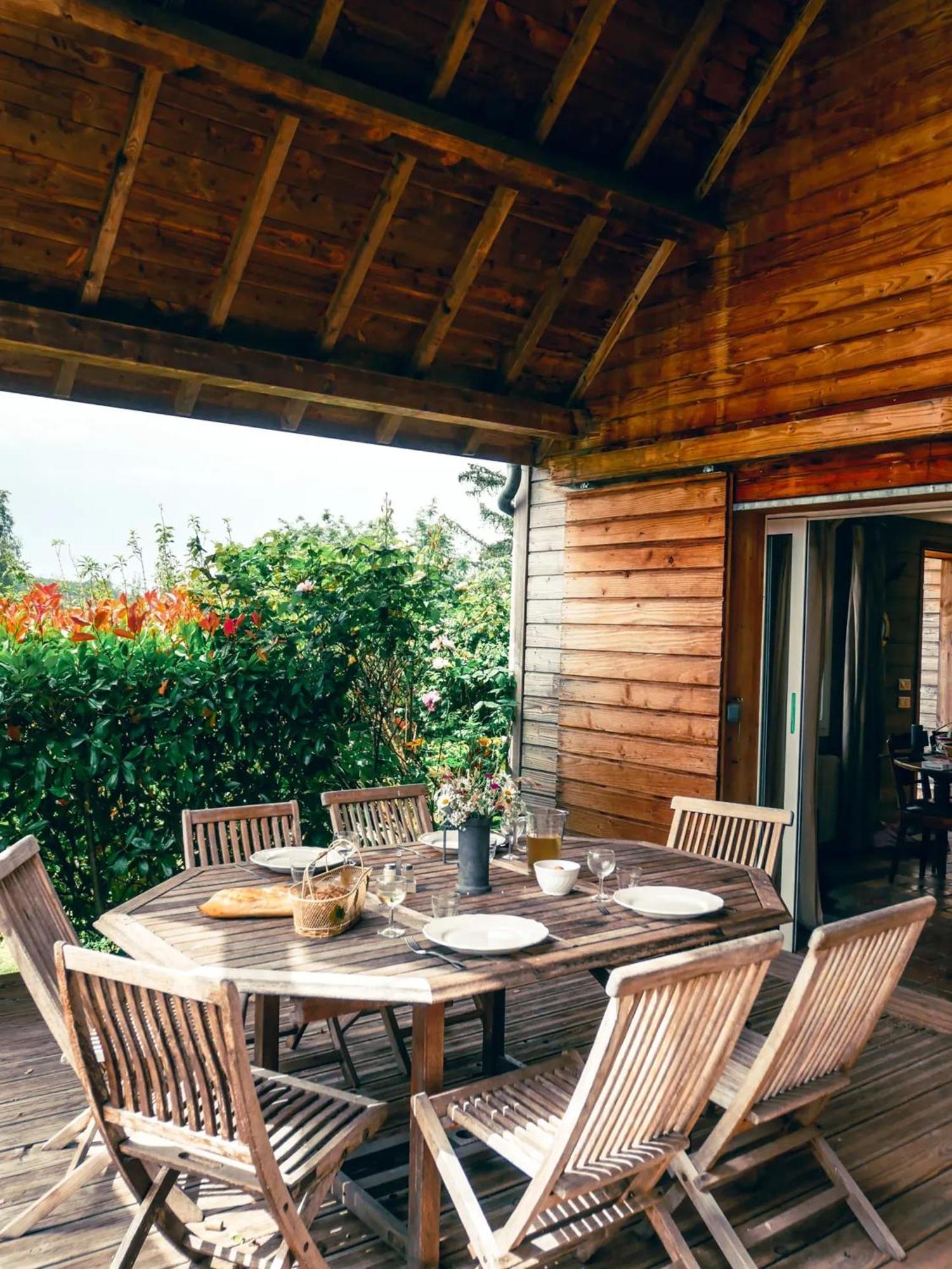 Chalet Chaleureux A Marigny-L'Eglise Avec Vue Sur Lac Et Montagne エクステリア 写真
